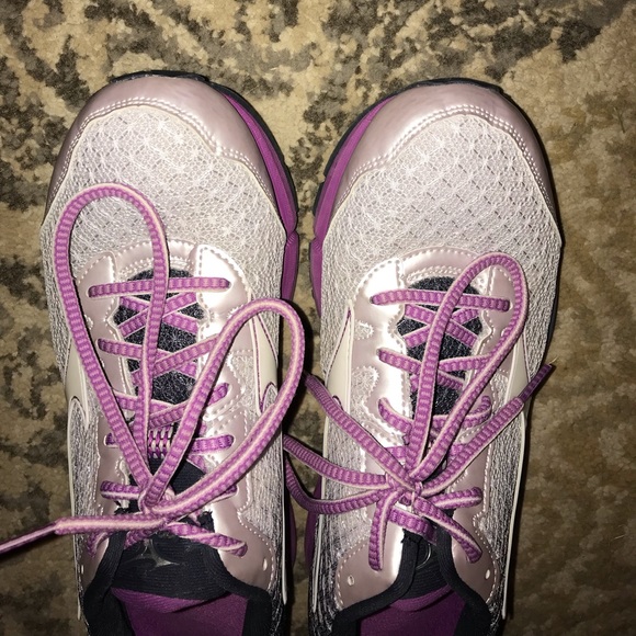 Mizuno Wave Rider 19 - Picture 2 of 4